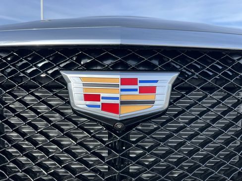 New 2026 Cadillac XT5 Sportv w/ LPO, Floor Liner Package image 13