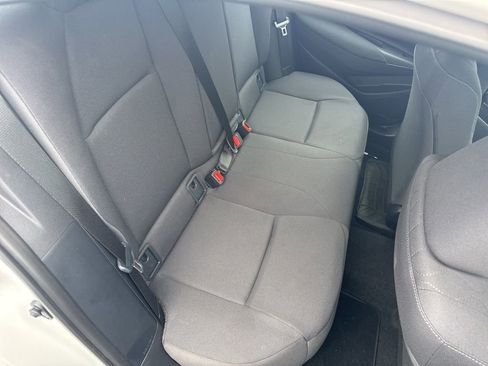 Used 2024 Toyota Corolla LE image 6