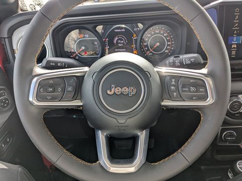 Used 2024 Jeep Wrangler Sahara w/ Technology Group image 18
