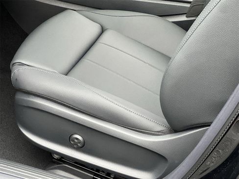 Certified 2025 Mercedes-Benz CLA 250 4MATIC image 12