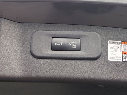 Used 2023 Lexus NX 250 FWD w/ Towing Package (2000 Lbs) image 15