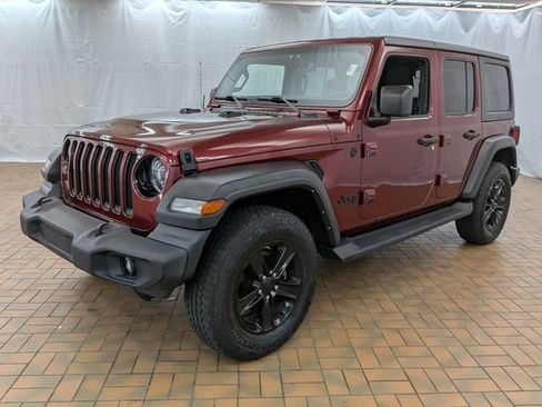 Used 2021 Jeep Wrangler Unlimited Sport AWD/4WD image 3