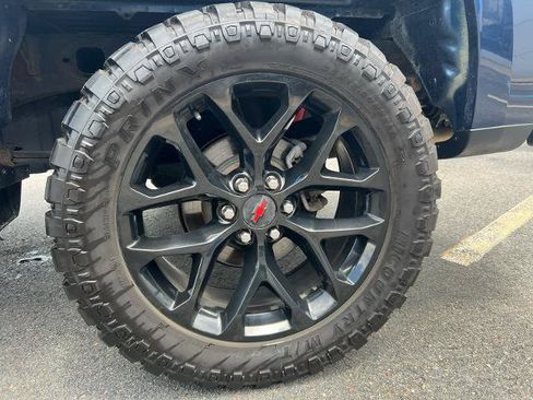 Used 2020 Chevrolet Silverado 1500 LT Trail Boss AWD/4WD image 10