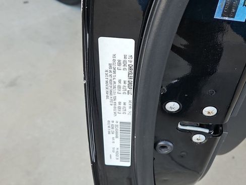 Used 2011 Dodge Challenger RWD image 24