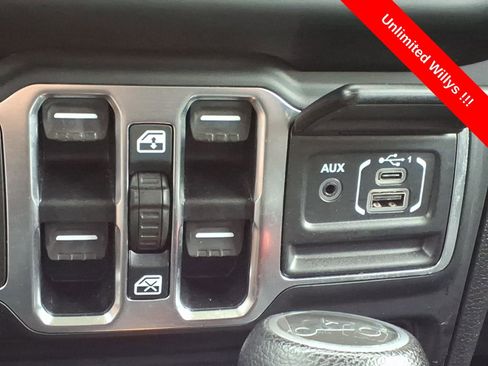 Used 2020 Jeep Wrangler Unlimited Sport AWD/4WD image 24
