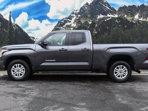 Used 2024 Toyota Tundra SR5 w/ SR5 Premium Package AWD/4WD image 7