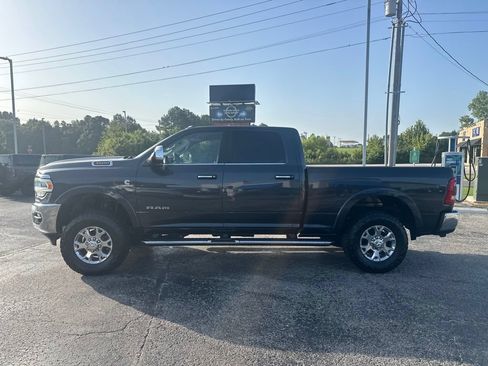 Used 2022 RAM 3500 Laramie AWD/4WD image 6