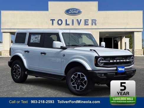 New 2026 Ford Bronco Outer Banks AWD/4WD image 1