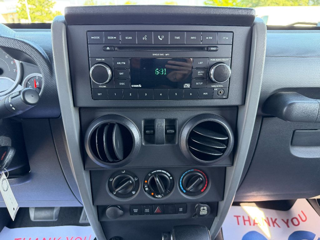 Used 2007 Jeep Wrangler Rubicon w/ PWR Convenience Group AWD/4WD image 19