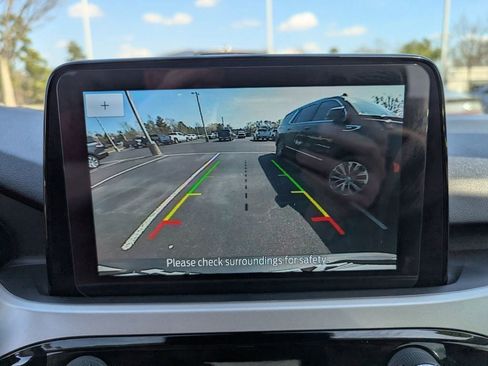 Used 2022 Ford Escape SE w/ SE Sport Appearance Package FWD image 24