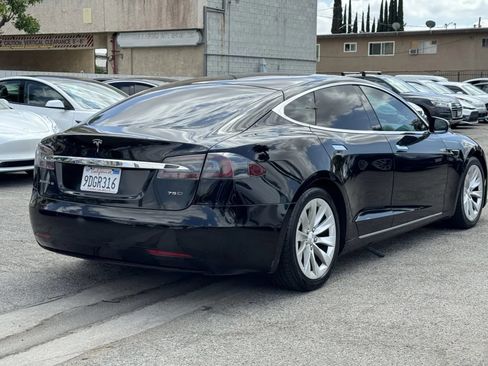 Used 2018 Tesla Model S 75D AWD/4WD image 4