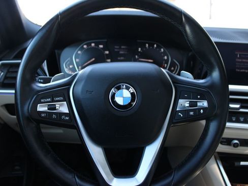 Used 2021 BMW 330i xDrive Sedan w/ Convenience Package AWD/4WD image 17