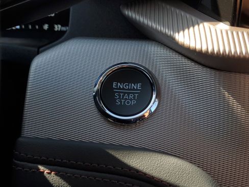 New 2026 Ford Explorer Active image 17