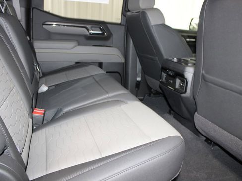 New 2026 Chevrolet Silverado 1500 ZR2 AWD/4WD image 36