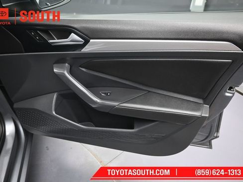 Used 2024 Volkswagen Jetta S FWD image 31