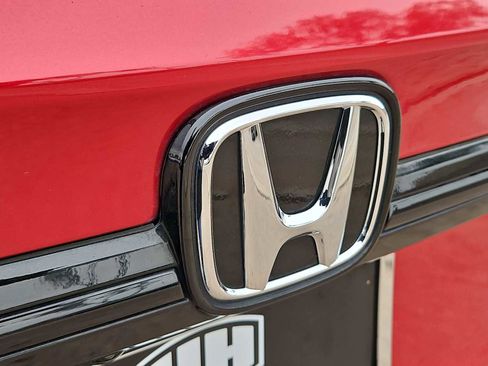 Used 2023 Honda Odyssey Sport image 12