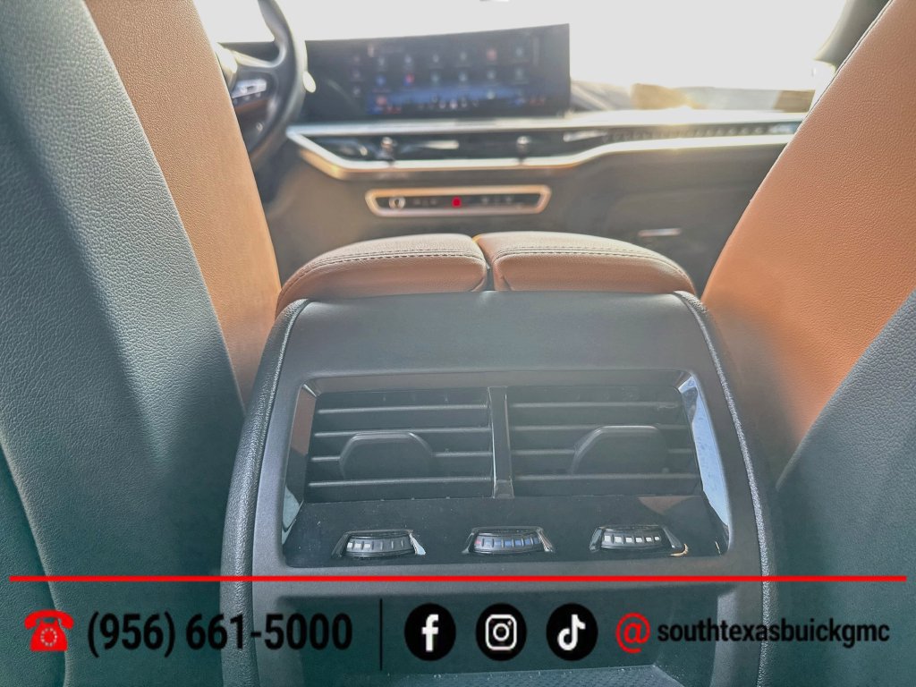 Used 2024 BMW X5 xDrive40i w/ Premium Package AWD/4WD image 23