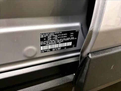Certified 2023 Toyota RAV4 Limited AWD/4WD image 33