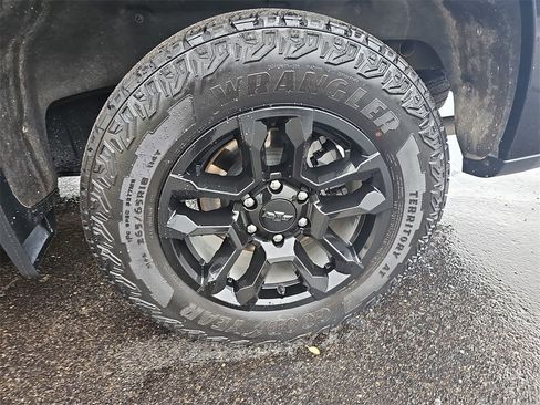 Used 2022 Chevrolet Silverado 1500 RST image 40