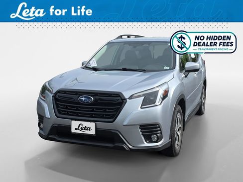 Used 2024 Subaru Forester Premium AWD/4WD image 1