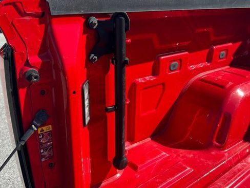 Certified 2022 GMC Sierra 1500 Elevation image 18