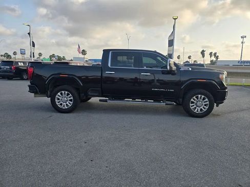 Used 2021 GMC Sierra 2500 Denali w/ Technology Package image 4
