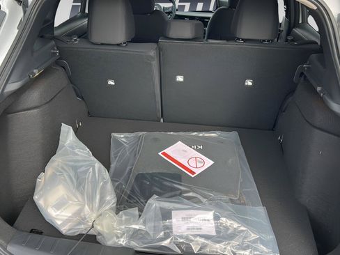 Used 2026 Nissan Kicks SV w/ Interior Electronics Package AWD/4WD image 23