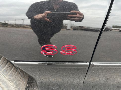 Used 1996 Chevrolet Camaro Z28 image 9