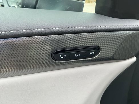 New 2026 INFINITI QX60 Luxe w/ Family Package image 25