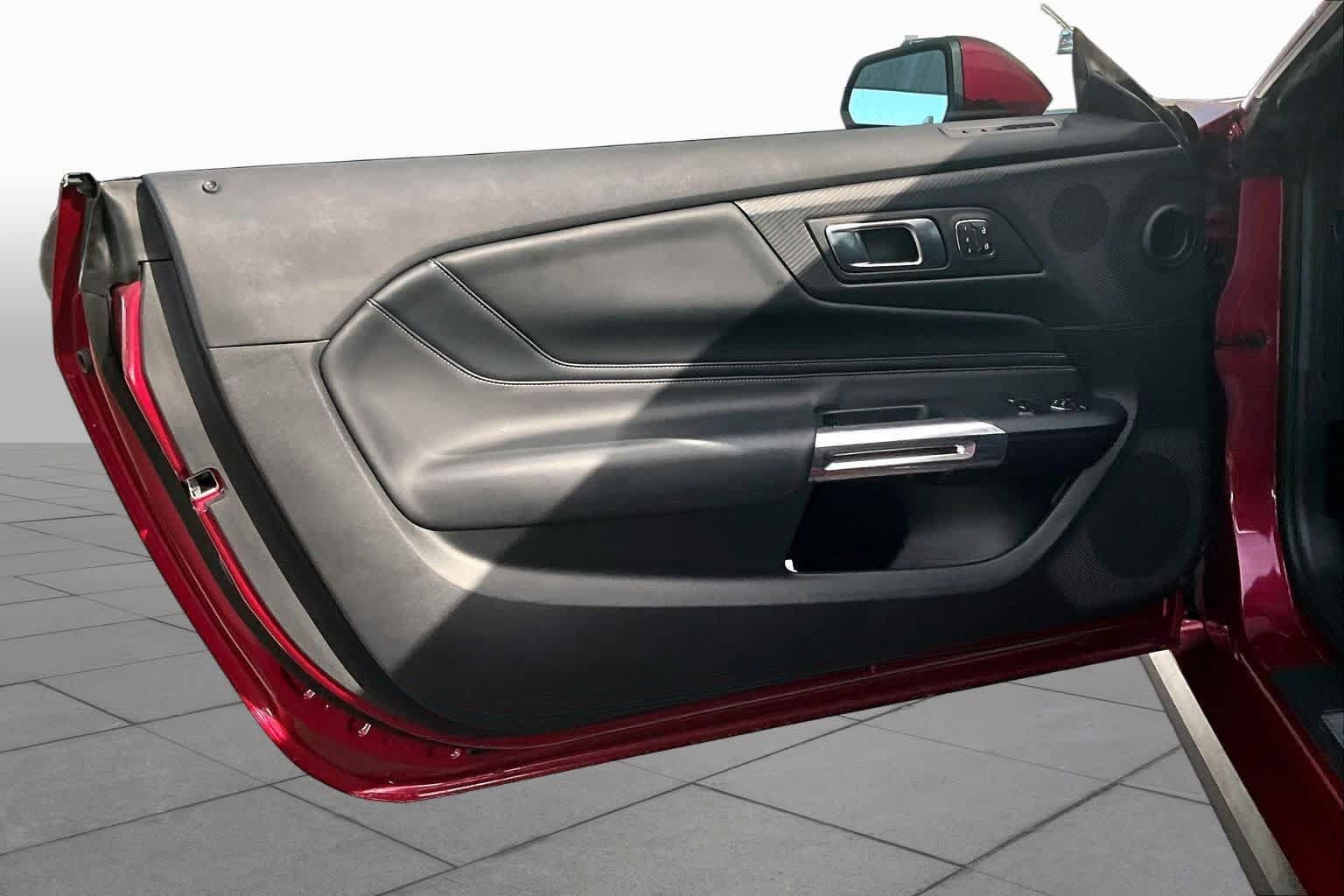 Used 2025 Ford Mustang Premium RWD image 21