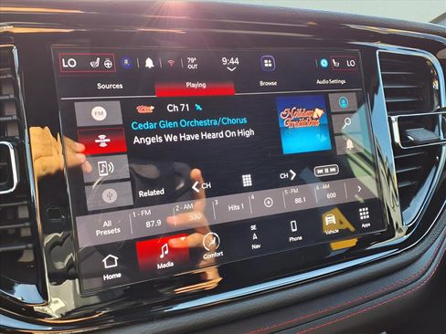 Used 2025 Dodge Durango GT image 14