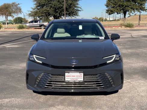 New 2026 Toyota Camry XLE AWD/4WD image 2