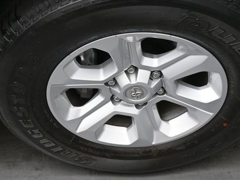 Used 2019 Toyota 4Runner SR5 Premium AWD/4WD image 34