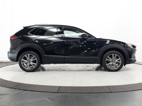 Used 2023 MAZDA CX-30 AWD 2.5 S w/ Premium Package image 12