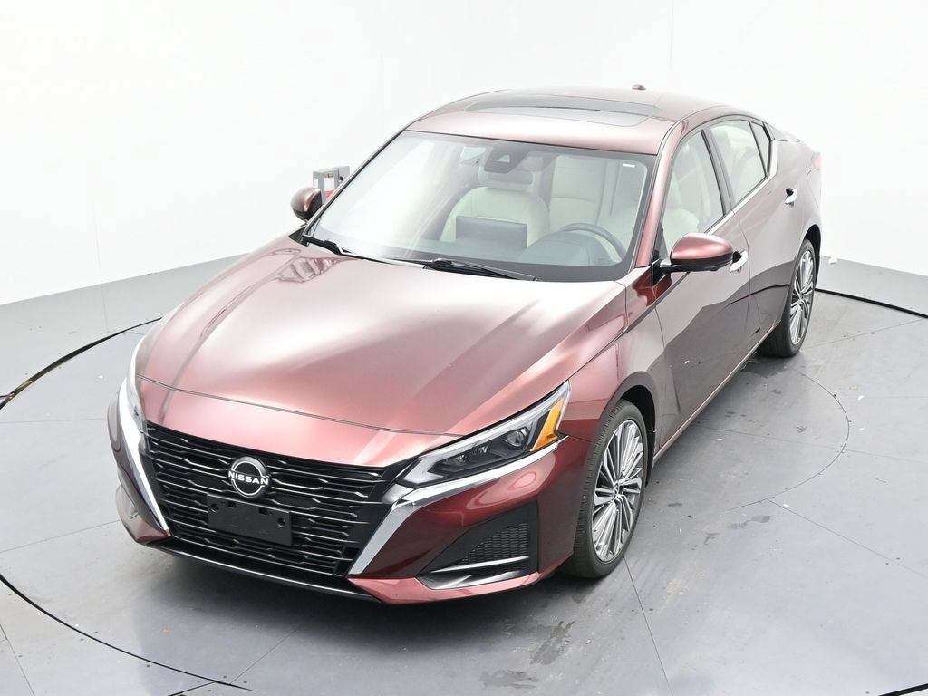 Used 2023 Nissan Altima 2.5 SL AWD/4WD image 16