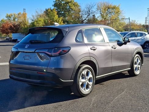 Certified 2023 Honda HR-V LX image 6