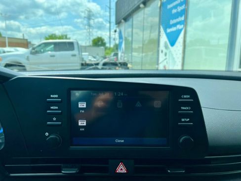 Used 2025 Hyundai Elantra Sport w/ Cargo Package FWD image 23