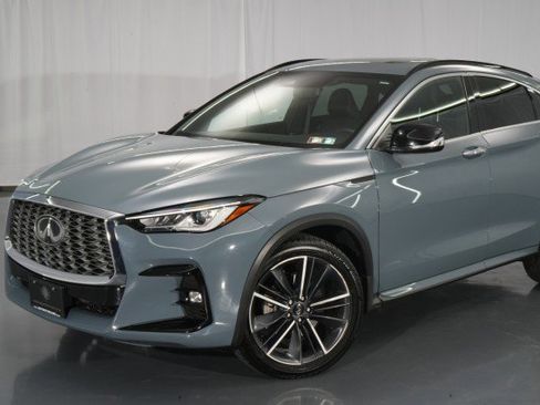 Used 2023 INFINITI QX55 Luxe w/ Cargo Package image 4