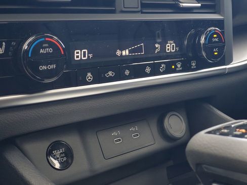 New 2026 Nissan Rogue SV image 30