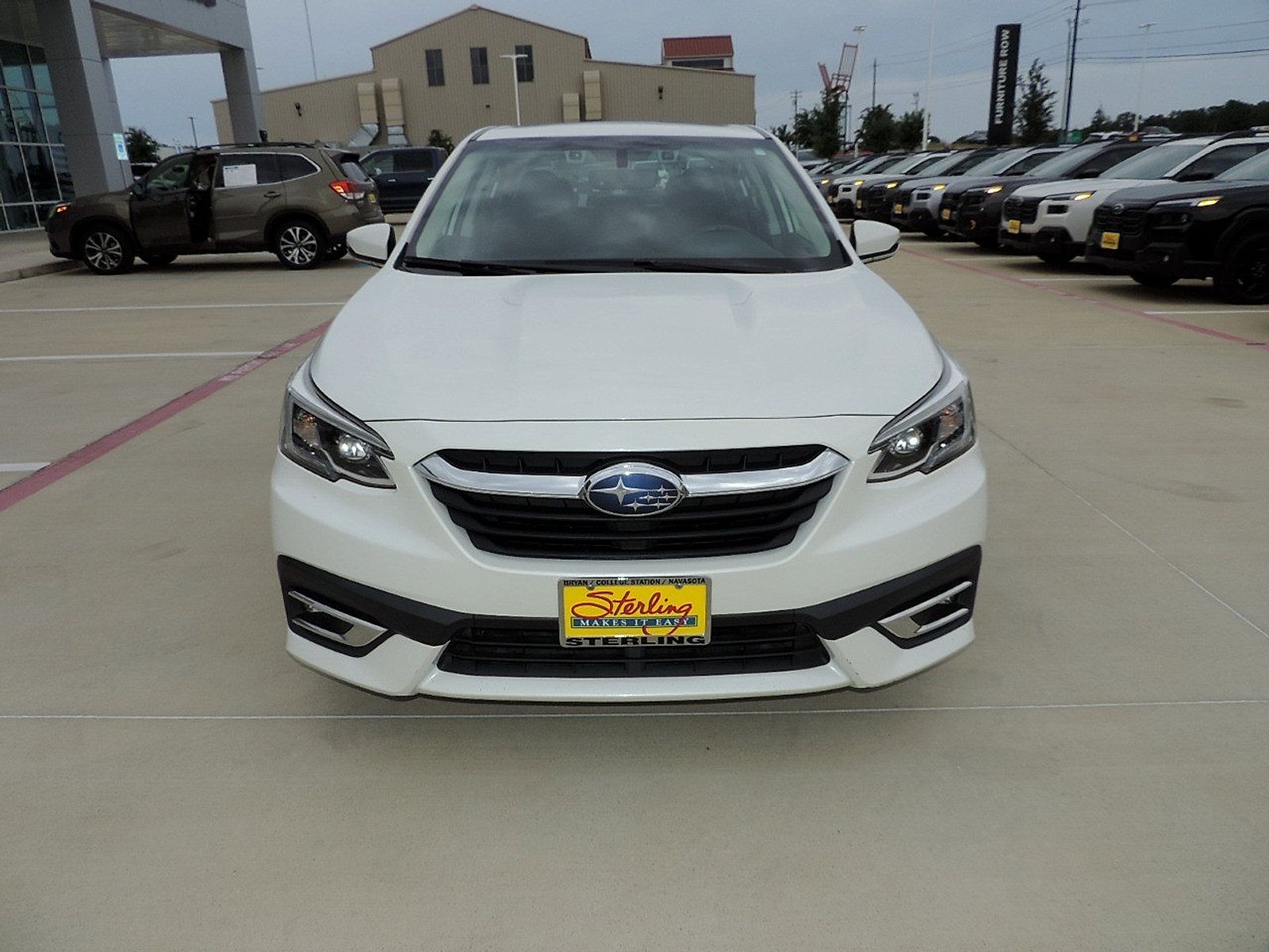 Used 2022 Subaru Legacy Limited AWD/4WD image 2