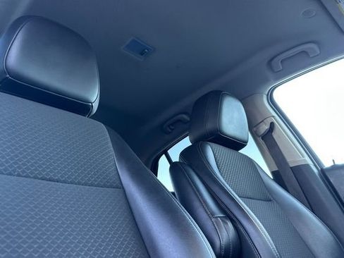 Used 2020 Buick Encore Preferred w/ Safety Package image 18