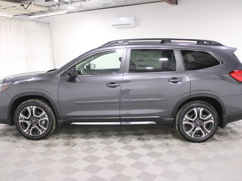 New 2026 Subaru Ascent Limited image 32