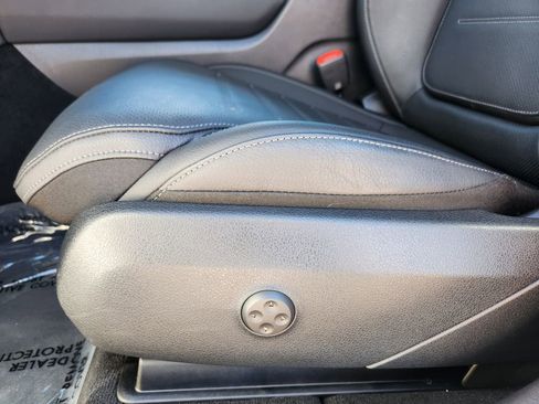 Certified 2025 Mercedes-Benz GLC 43 AMG 4MATIC Coupe image 23