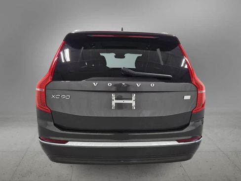 Used 2023 Volvo XC90 T8 Plus AWD/4WD image 7