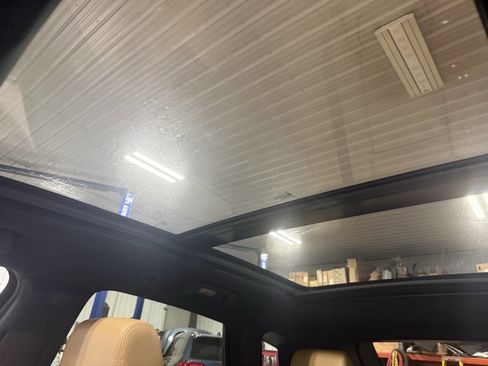 Used 2015 Cadillac SRX Luxury image 6