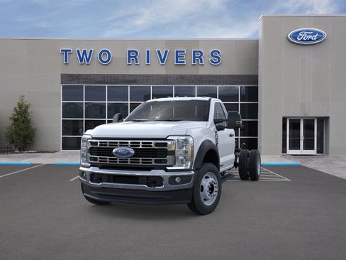 New 2026 Ford F450 XL w/ XL Chrome Package AWD/4WD image 2