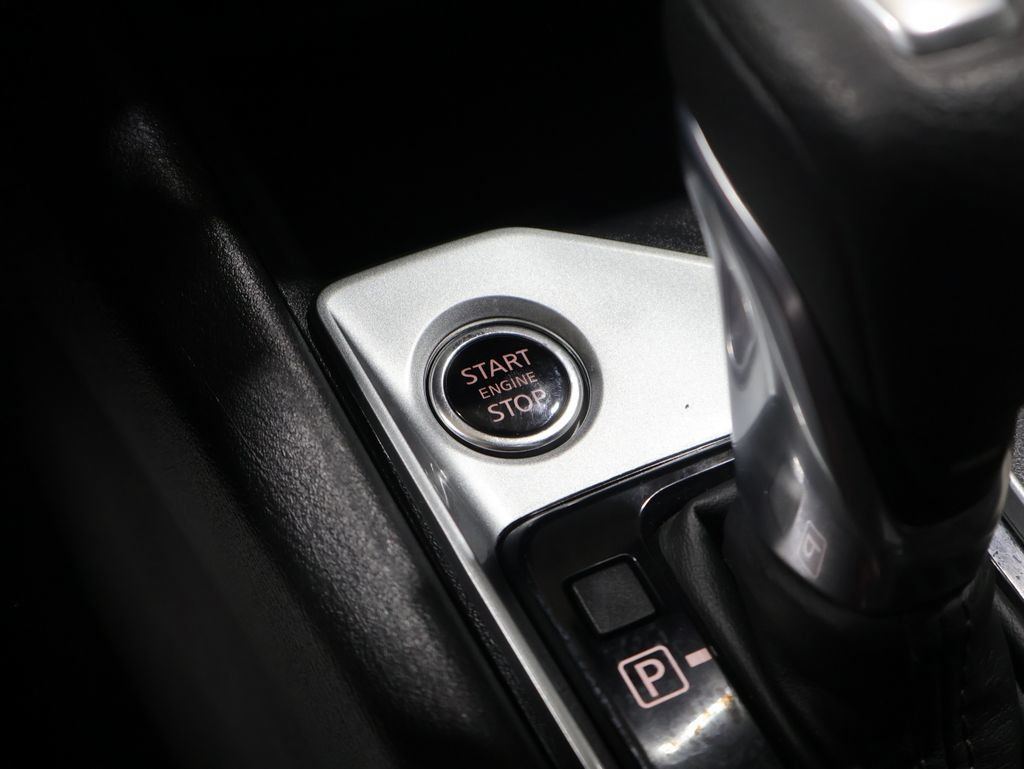 Used 2025 Nissan Altima 2.5 SV AWD/4WD image 26