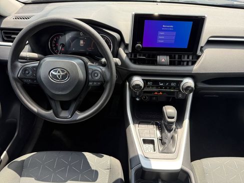 Certified 2025 Toyota RAV4 XLE AWD/4WD image 10