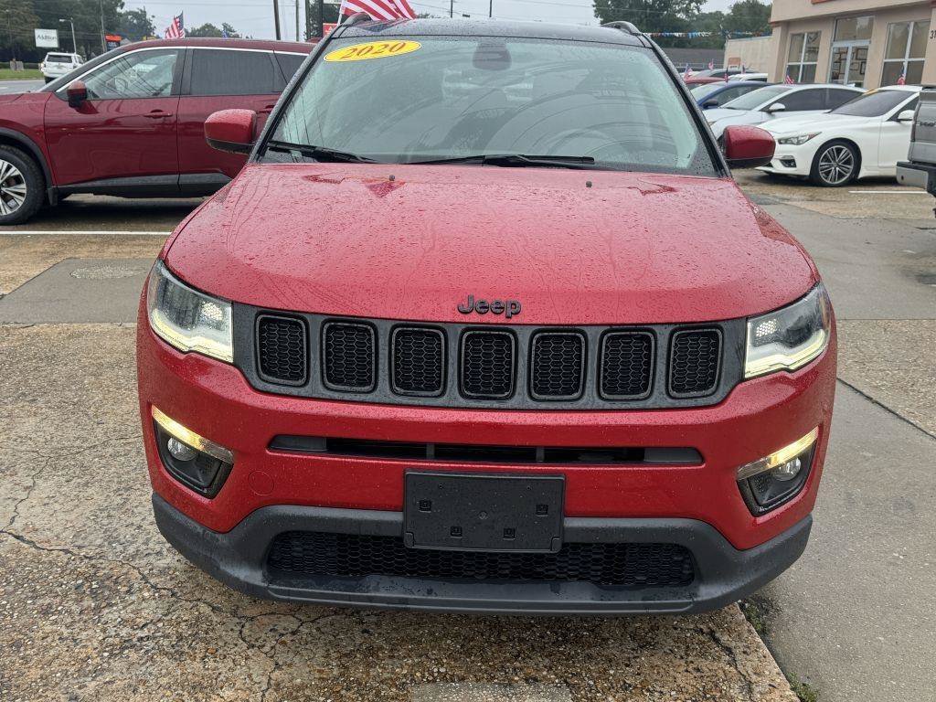 Used 2020 Jeep Compass Latitude FWD image 2