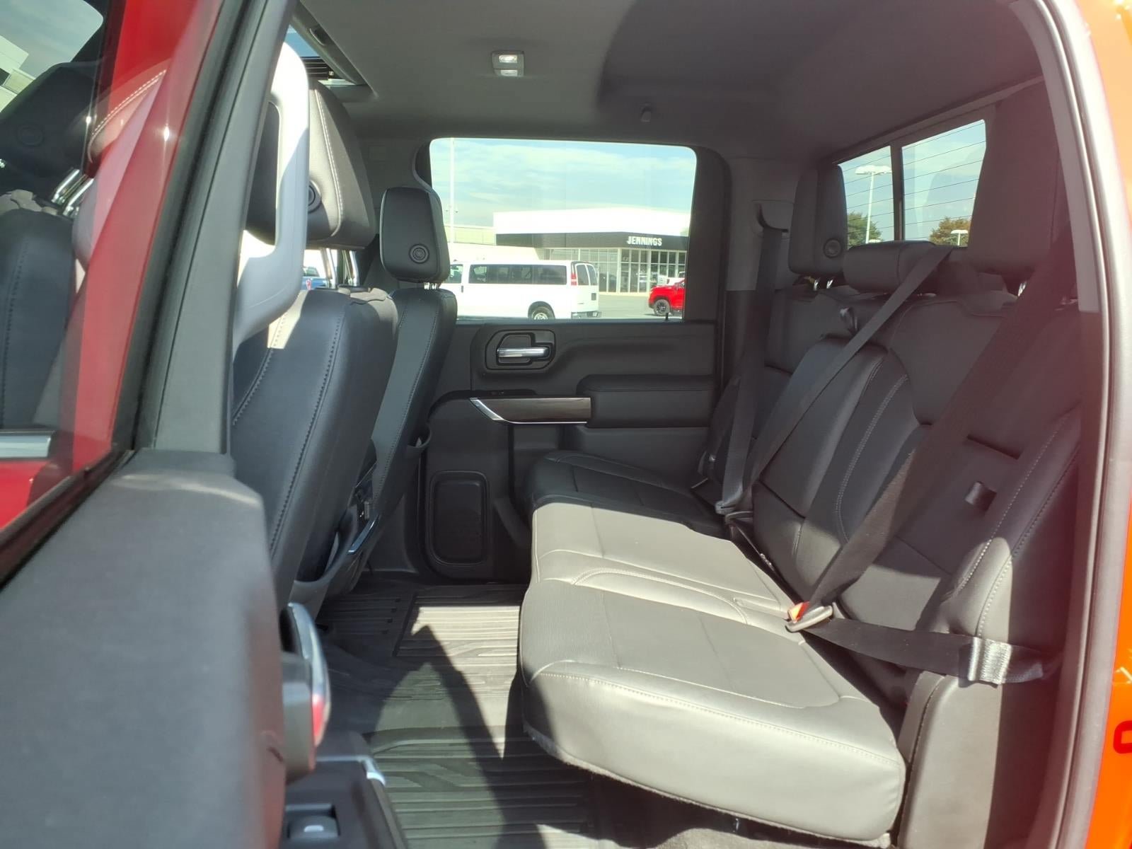 Certified 2022 GMC Sierra 2500 SLT w/ SLT Preferred Package AWD/4WD image 16